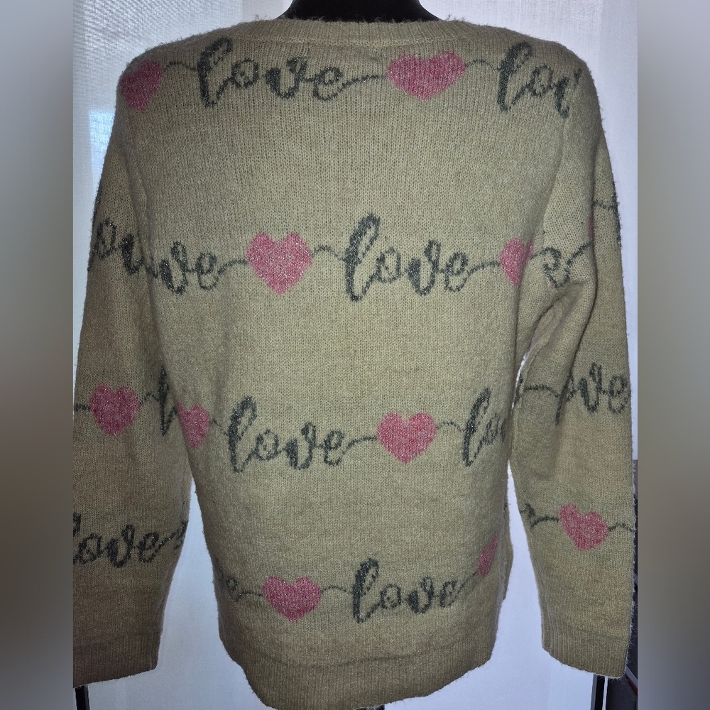Cupcakes and Cashmere Womens Cream & Pink Heart Long Sleeve Sweater Size Medium - Picture 2 of 4